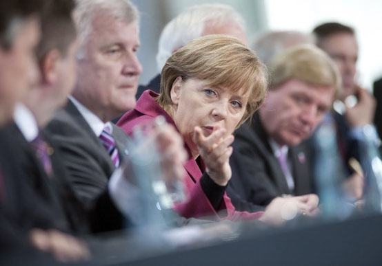 Bundeskanzlerin Angela Merkel während einer Pressekonferenz nach dem Gespräch mit Ministerpräsidenten der Länder, die Kernkraftwerke in Betrieb haben.