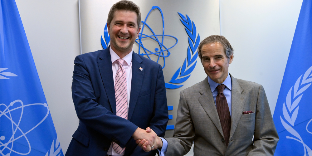 Marc Kenzelmann und Rafael Mariano Grossi