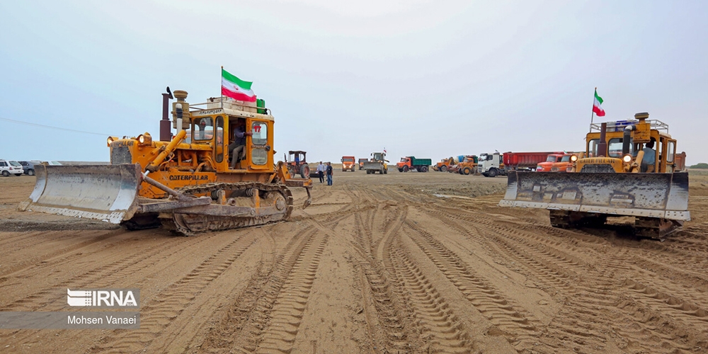 Travaux préparatoires sur le site dans la province d'Hormozgan en Iran