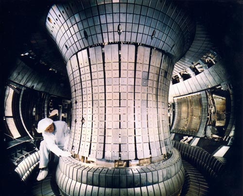 Le tokamak chinois est basé sur l&#39;Asdex de l&#39;Institut allemand Max-Planck de physique du plasma.