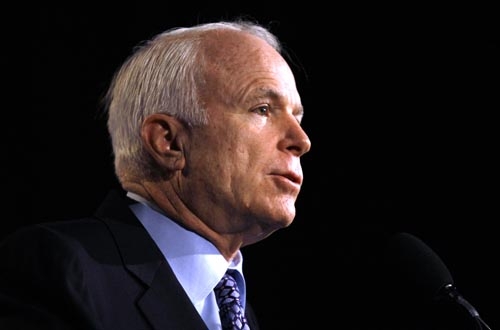 John McCain: Die Anzahl bestehender Kernkraftwerke in den USA ist zu verdoppeln.