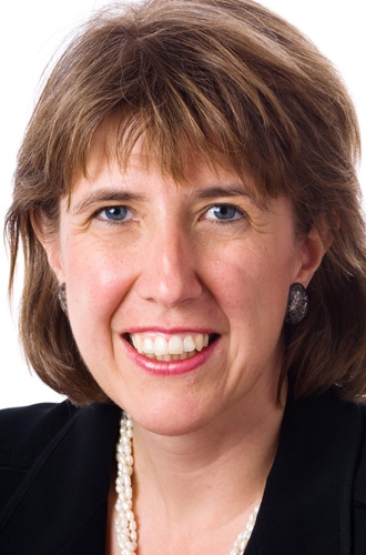 Dorothea Tienfenauer, nouvelle responsable de la communication de l&#39;AES à partir du 1[sup]er[/sup] août 2007.