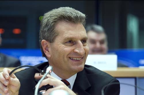 Günther Oettinger, neuer EU-Energiekommissar: «Europa hat auch die Pflicht, die sichere Nutzung der Kernenergie zu unterstützen.»