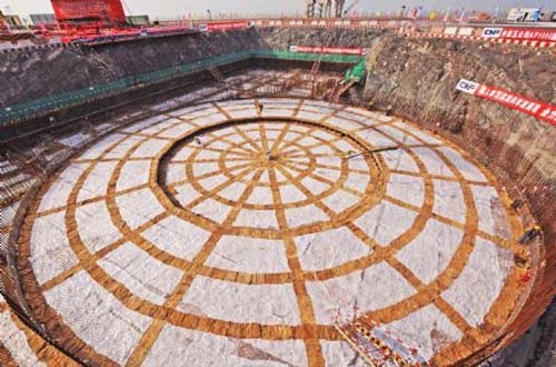L’ouverture du chantier du premier AP1000 du monde a été célébrée en Chine le 19 avril 2009.