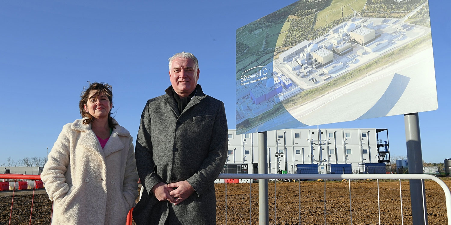 Julia Pyke und Nigel Cann von Sizewell C Ltd.