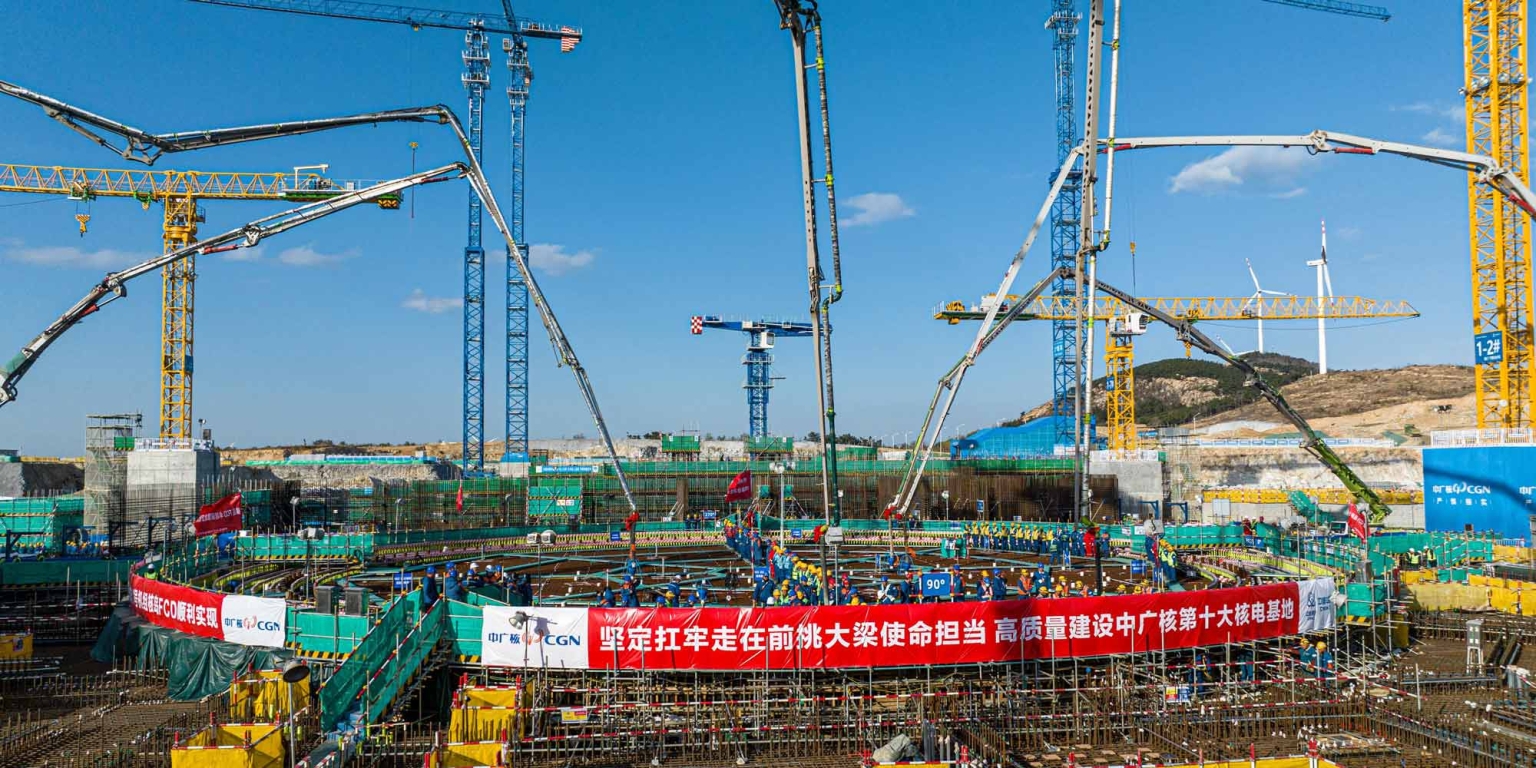 Giessen des ersten sicherheitsrelevanten Betons bei Zhaoyuan-1