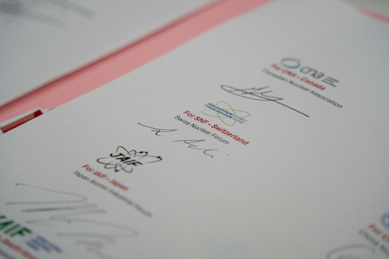 WNE Unterschrift Nuklearforum