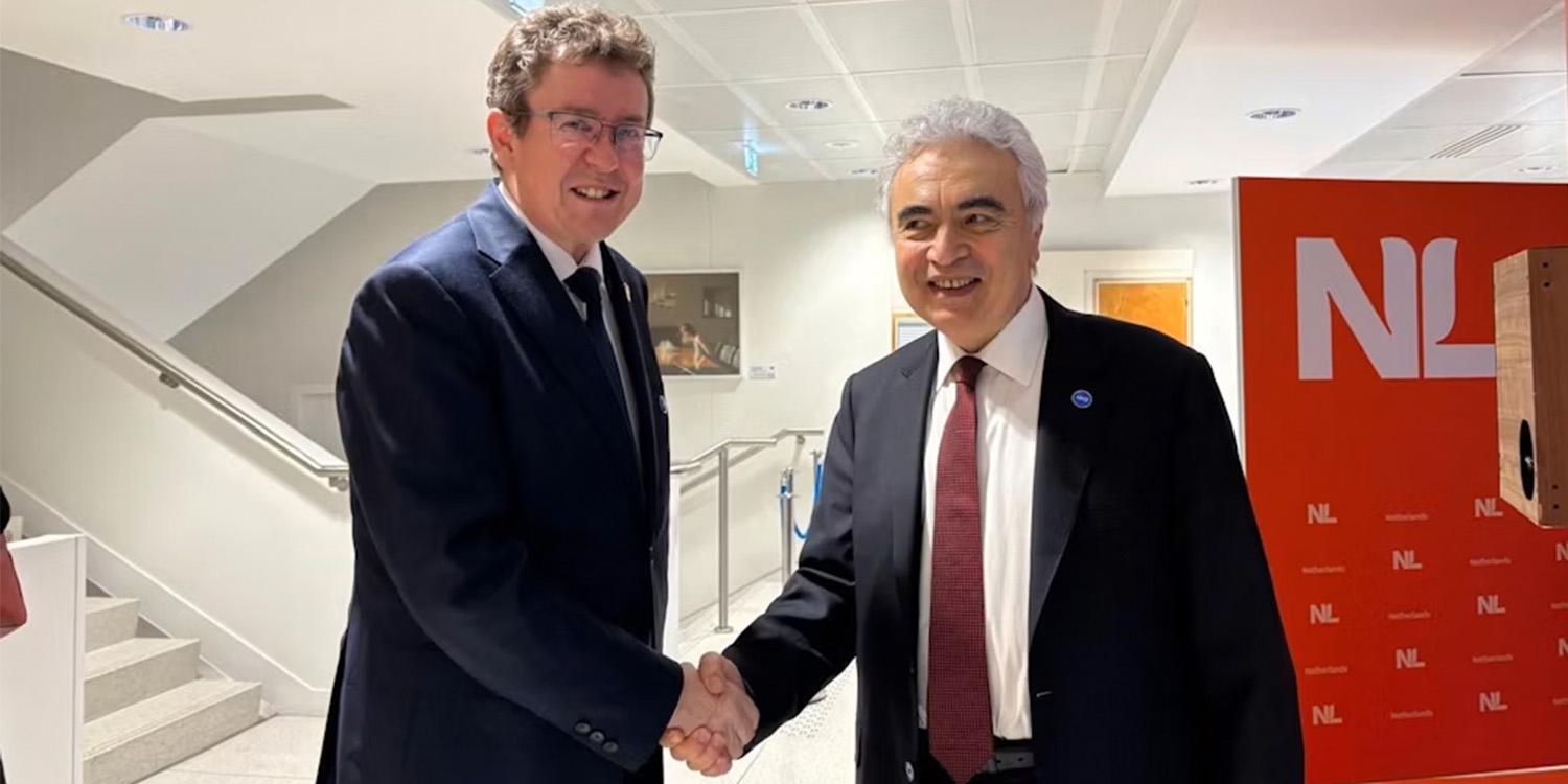 Bild von Bundesrat Albert Rösti mit Fatih Birol