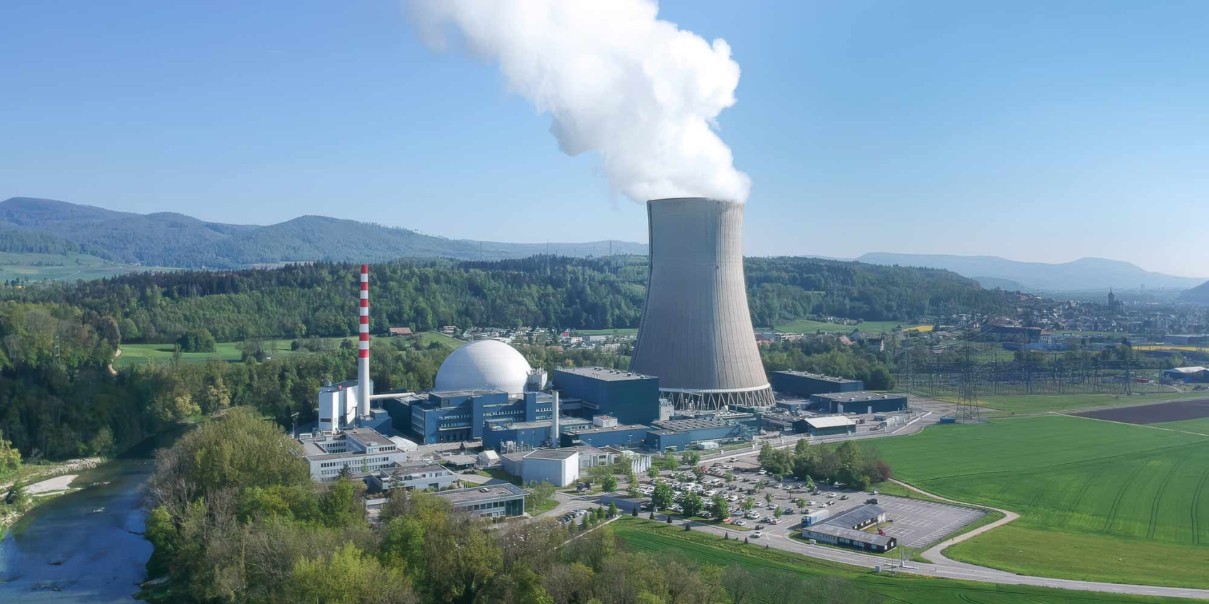 Das Kernkraftwerk Gösgen aus der Vogelperspektive.